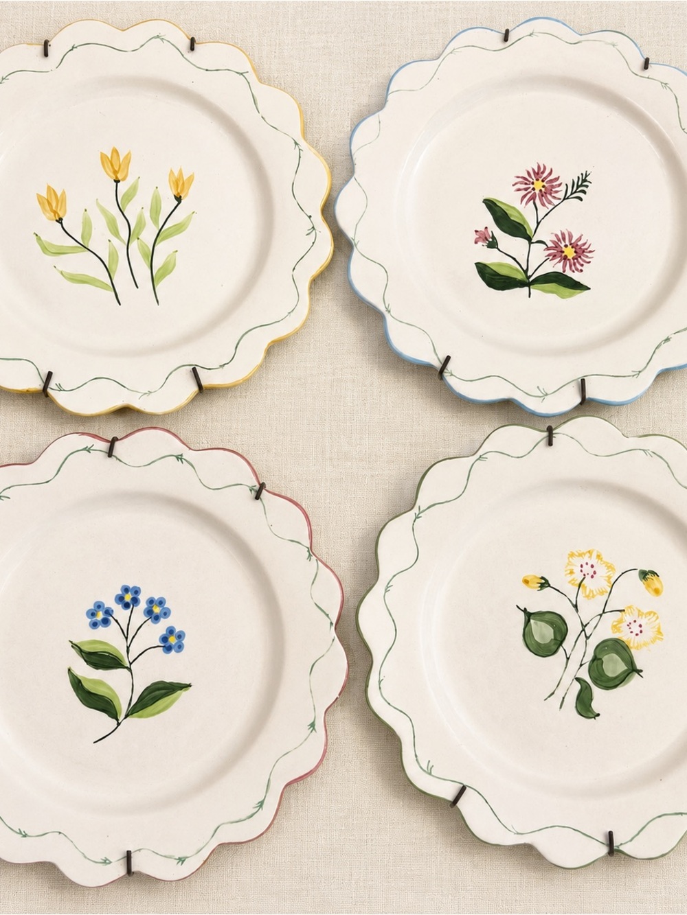Vintage Tastesetter by Sigma Portugal Floral Scalloped Plates with wall hangers
